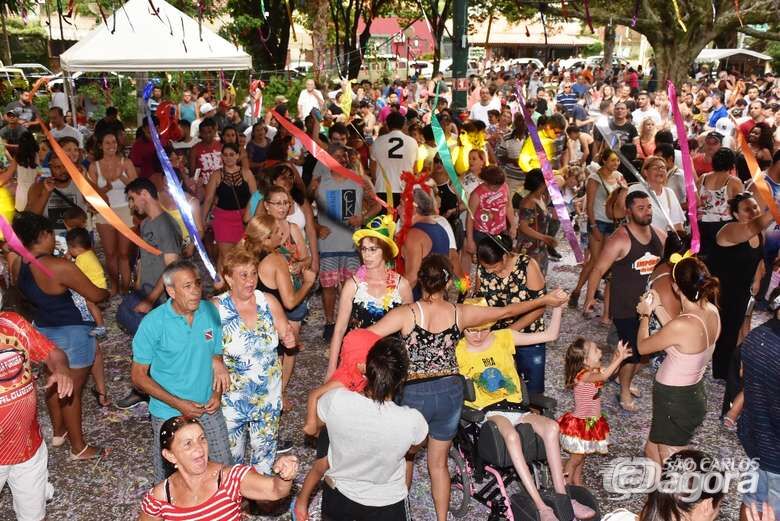 Domingo tem pré-carnaval na Praça XV - Crédito: Divulgação
