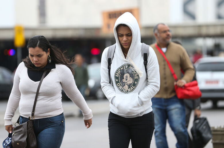 Sexta-feira começa com temperaturas de outono; confira a previsão para o final de semana - Crédito: Agência Brasil