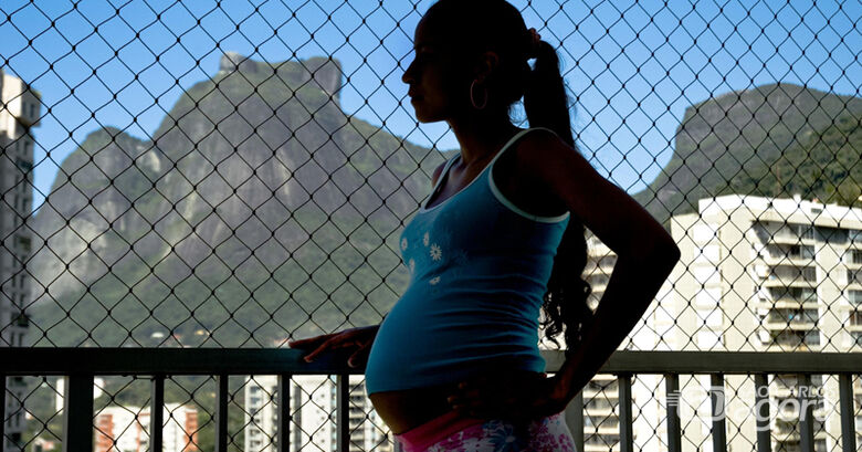 Mulher que teve gravidez na adolescência ganha em média 30% menos - Crédito: Foto: EBC/Agência Brasil