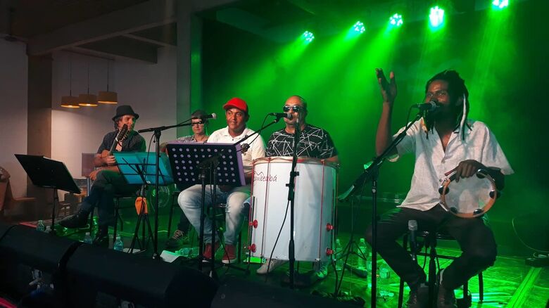 Grandes sucessos do samba é a atração do “Sons da Tarde”, no Sesc São Carlos - Crédito: Divulgação