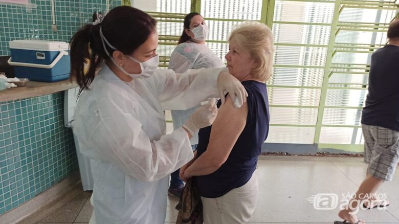 São Carlos aplica 11.500 doses da vacina contra a gripe em menos de 48h - Crédito: Divulgação