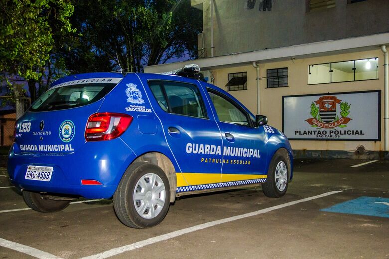 Suspeito é detido com botijão de gás pela GM - Crédito: Arquivo/SCA