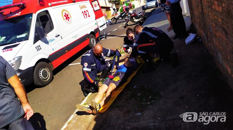 Ciclista é atendido pelo Samu: dores no quadril - Crédito: Maycon Maximino