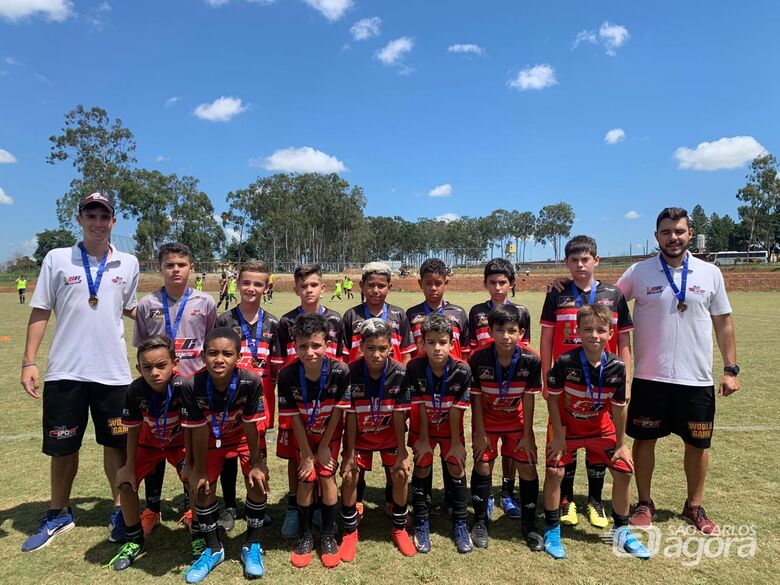 Equipe sub11 do Multi Esporte/La Salle participa de torneio em Araraquara - Crédito: Divulgação
