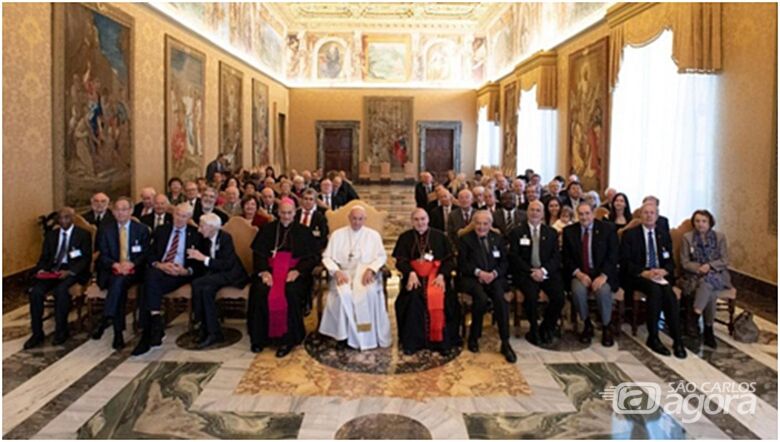 Membros daPontifícia Academia de Ciências  junto com o  Papa Francisco em um de seus encontros anuais - Crédito: Divulgação