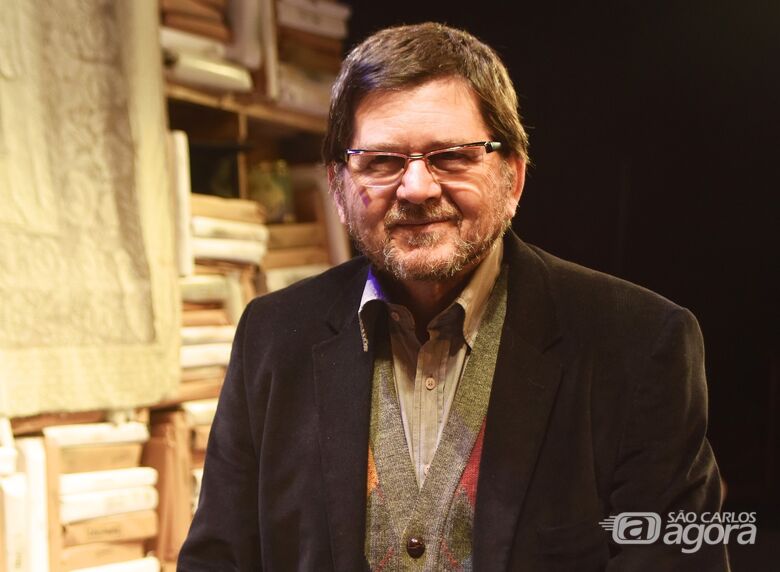 Sesc estreia série de teatro com apresentação de Celso Frateschi - Crédito: Bob Souza