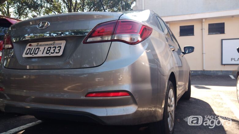 Polícia faz apreensão de carros envolvidos em golpe de estelionato - Crédito: Divulgação