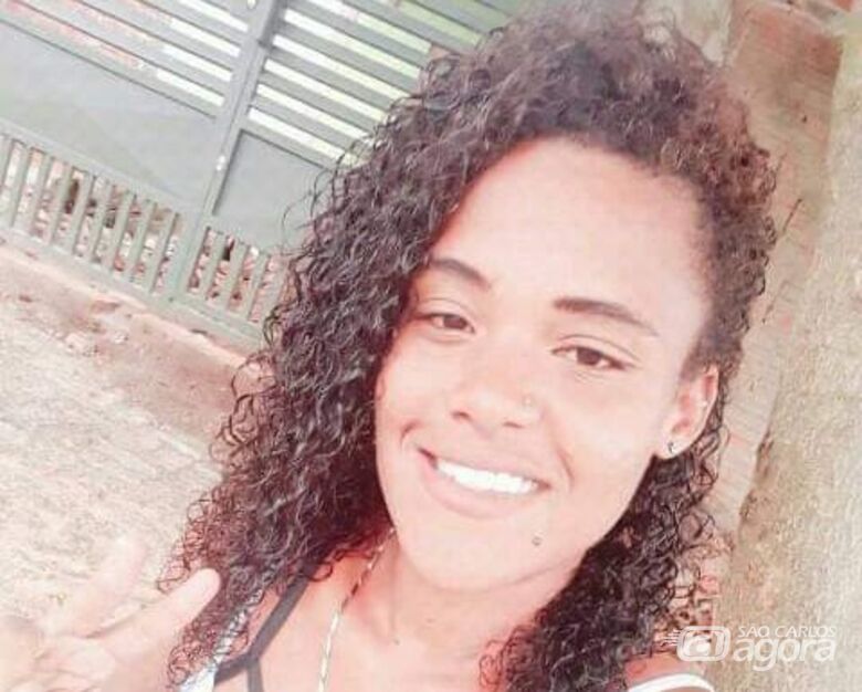 Após dizer que iria a festa, jovem desaparece; mãe pede ajuda para localizá-la - Crédito: Divulgação