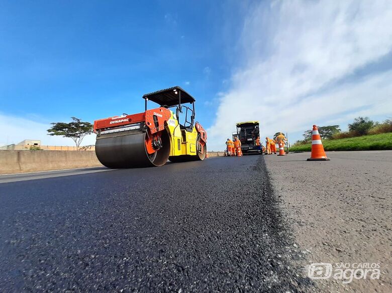 Área pavimentada equivale a 16 estádios do Maracanã; material utilizado enche 757 caçambas de caminhão - Crédito: Divulgação