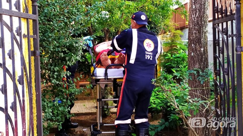 Homem é baleado perto do Paço Municipal - Crédito: Maycon Maximino/São Carlos Agora