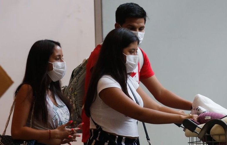 Estudo desenvolvido pela USP de São Carlos mostra que quarentena e uso de máscara reduziram em 15% o contágio da COVID-19 - Crédito: Agência Brasil