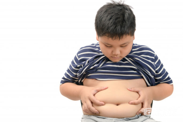Obesidade infantil pode causar complicações da Covid-19 - Crédito: Freepik