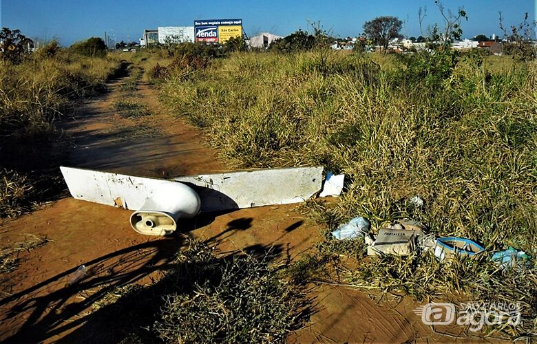 Moradores fazem abaixo-assinado para construção de ecoponto na região do Castelo Branco - Crédito: Marcos Escrivani