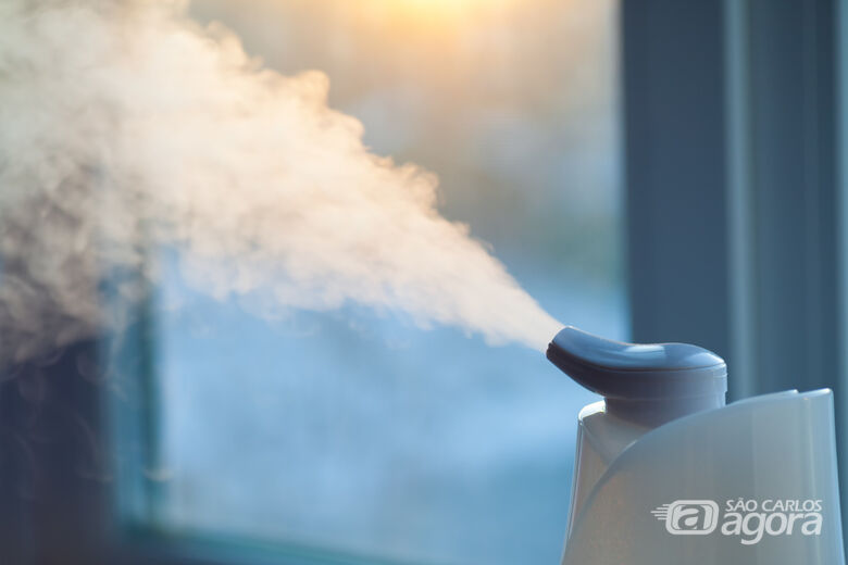 Baixa umidade relativa do ar pode ocasionar problemas respiratórios, ressecamento das mucosas, tosse seca, coriza, crises de asma, dermatites e conjuntivite - Crédito: Divulgação