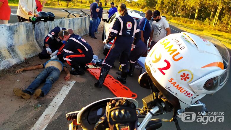 Ciclista sofre ferimentos graves após atropelamento em rodovia - Crédito: Maycon Maximino