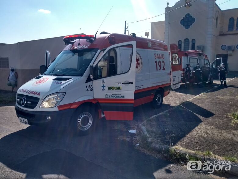 Homem é encontrado morto na praça da Igreja Santo Antonio - Crédito: Maicon Ernesto/Rádio Sanca