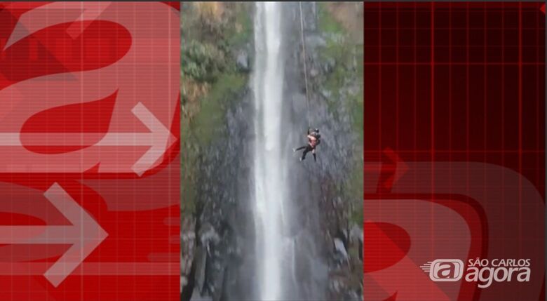 Casal sofre queda durante Rope Jump na cachoeira Cancan em Ibaté; veja o vídeo -