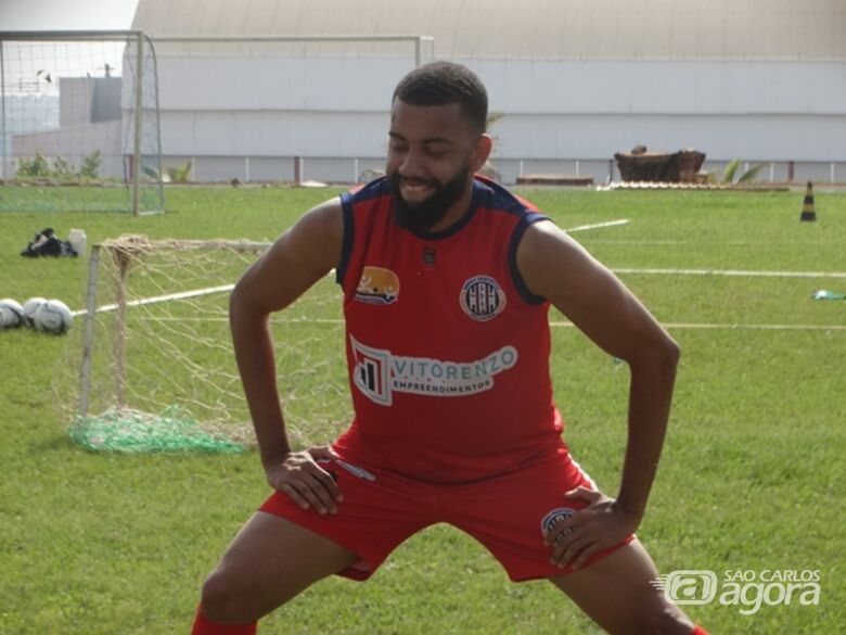 Luiz Henrique: “Tiro o chapéu para a direção do clube. Montou um time competitivo e estamos fortes para o campeonato” - Crédito: Marcos Escrivani