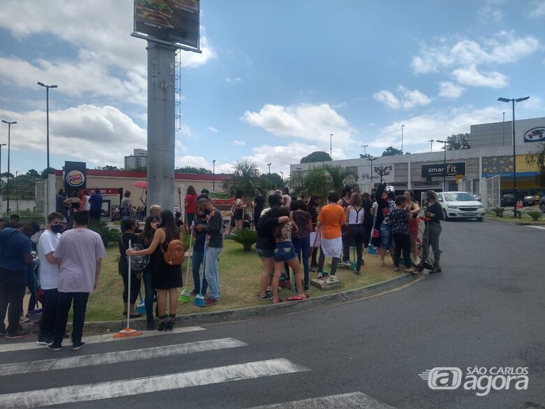 Burger King do Passeio São Carlos é autuado pelo vigilância sanitária - Crédito: Luciano Lopes/São Carlos Agora