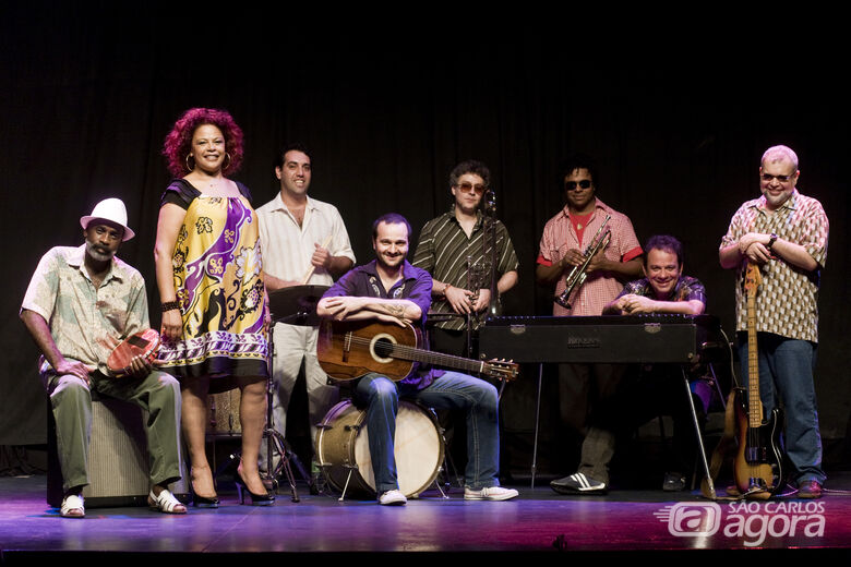 Música #EmCasaComSesc recebe shows de Majur, Francisco El Hombre e Clube do Balanço - Crédito: Nino Andrés