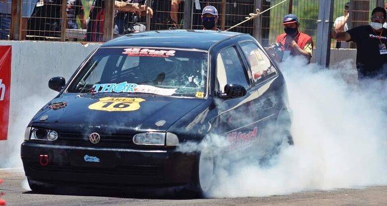 São-carlense participa de competição que reúne os carros mais rápidos do Brasil - Crédito: Divulgação