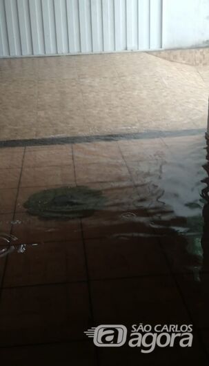 No Boa Vista, água invade casa e família perde móveis - Crédito: Divulgação
