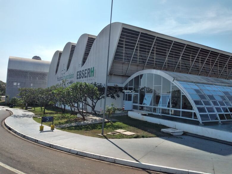 Hospital Universitário reabre processo seletivo para contratações temporárias no combate à Covid-19 - Crédito: CCS-UFSCar