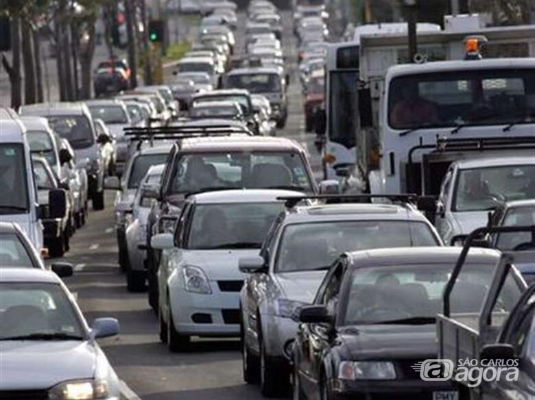 Motoristas multados durante a pandemia serão notificados a partir de janeiro - Crédito: Agência Brasil