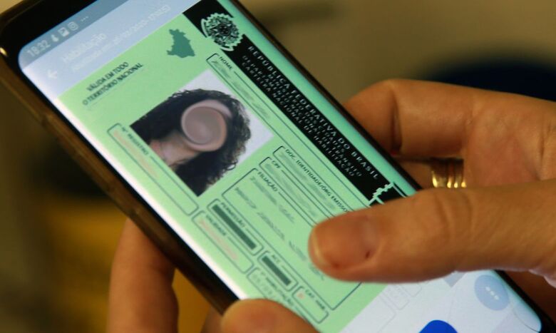 Carteira de Motorista Digital - Crédito: Agência Brasil