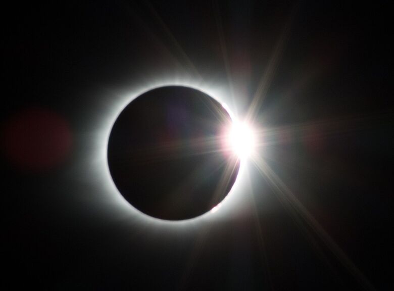 Brasil terá eclipse solar parcial hoje - Crédito: Pixabay
