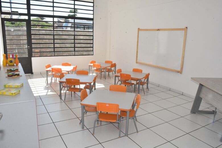 Prefeitura nega intenção de fechar salas de aulas - Crédito: Divulgação