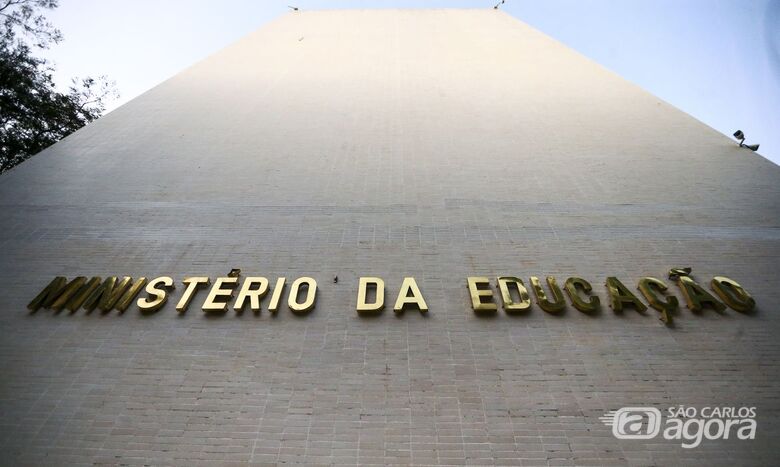 MEC determina volta as aulas presenciais a partir de janeiro - Crédito: Agência Brasil