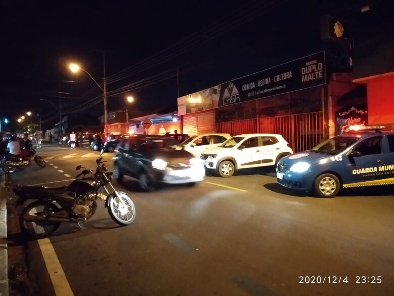 Força-Tarefa interdita loja de conveniência no Centro - Crédito: Divulgação