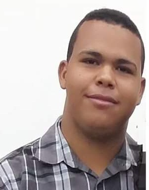 Jovem de 22 anos morreu em acidente de moto