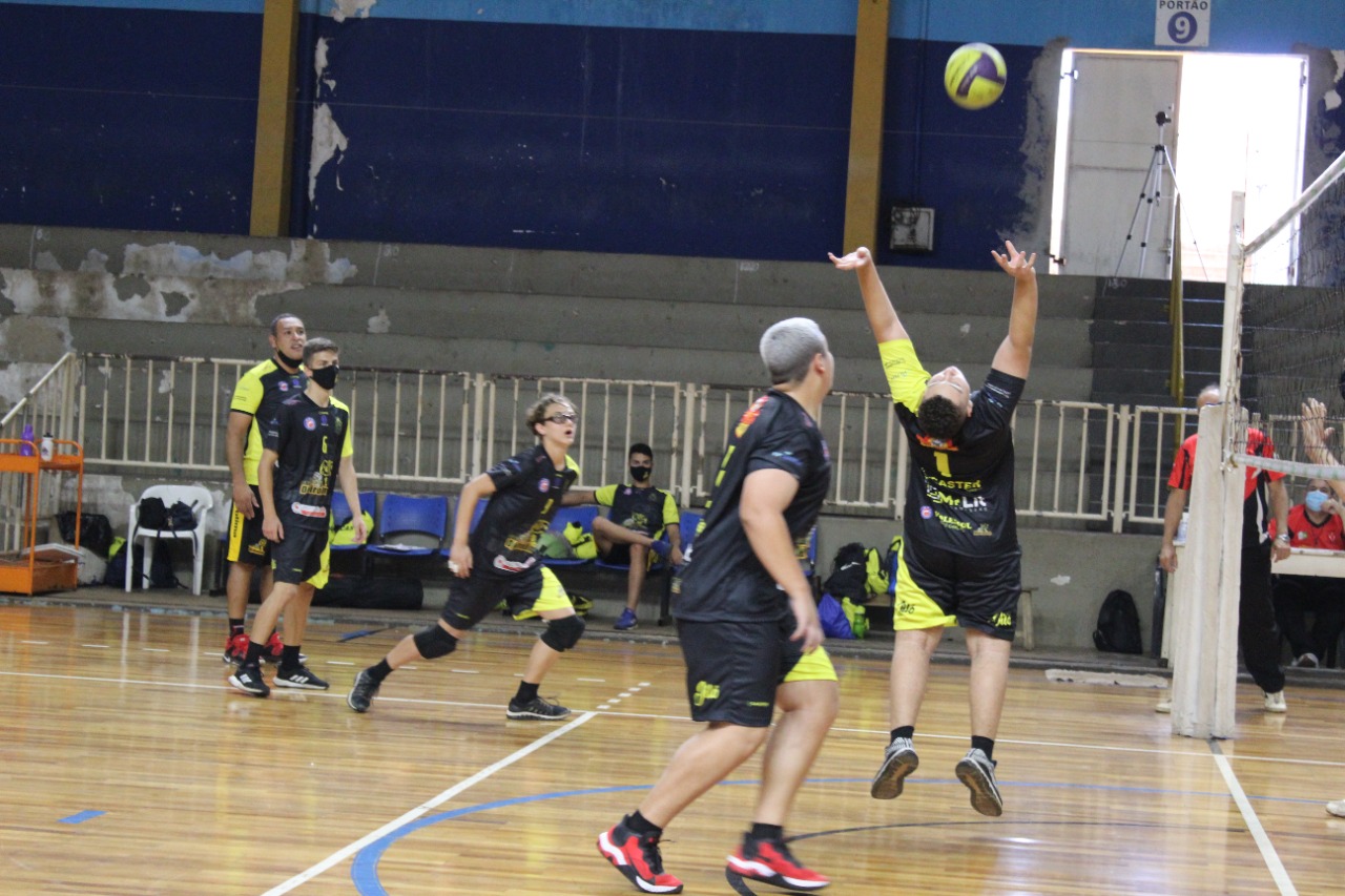 São Carlos Clube - Equipe infantil de Vôlei participa de 1º Fest Infantil  APV