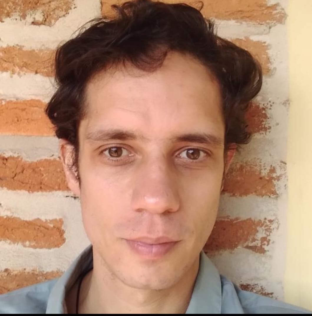  O especialista em logística, Felipe Amador Cará : 